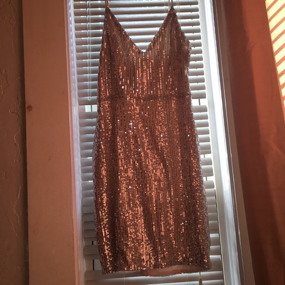 Windsor dress - Picture 1 of 3